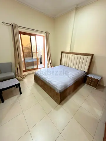 Master room With Balcony for monthly rent
