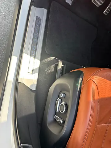 2016 LAND Rover RANGE ROVER SPORT photo 17