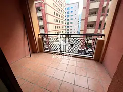 Ultra Luxury Fully Furnished - 2 Balconies - Gym Pool Parking