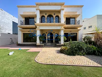 INDEPENDENT VILLA HUGE 4BR+MAIDS+LAUNDRY PRIVATE GARDEN