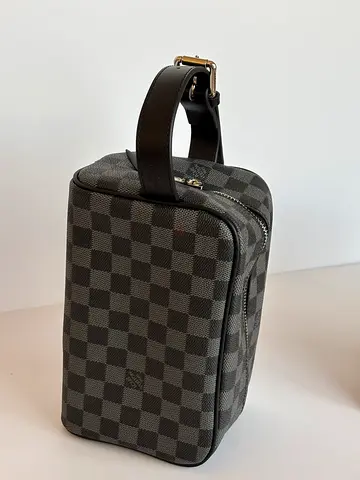 Louis Vuitton lv Locket Dopp Kit for men bag