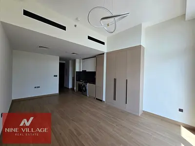 غرفة نوم واحدة غير مفروشة | ويستفيو جاردن JVC | مناظر متعددة | الوصول إلى الشرفة