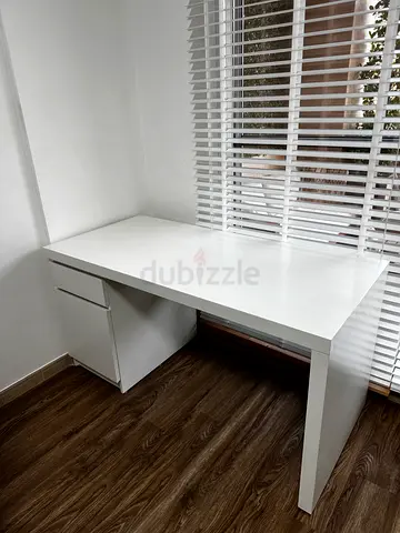 IKEA MALM Desk – Like New – Original Price AED 795 – Selling for AED 250