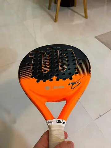 Wilson orange padel racket