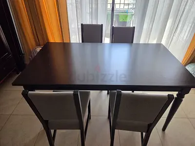 Extendable Dining Table - Solid Legs, Seats 6-8, 215 cm Length