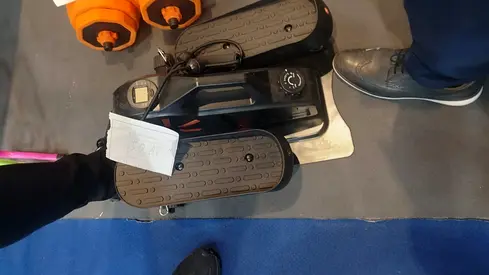 Compact mini stepper with resistance bands - good working condition