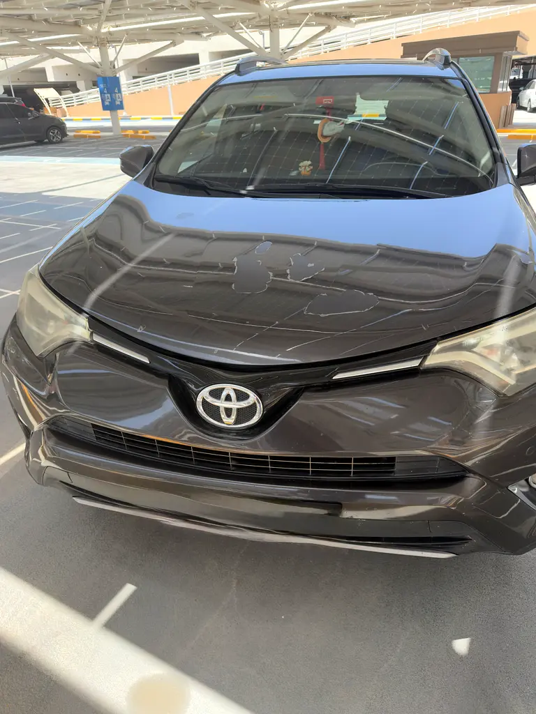 Toyota Rav 4 2018 — photo 1 of 6