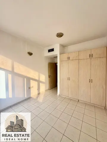 1BHK | NO HIDDEN CHARGES | FIXED WARDROBES | FAMILY BUILDING | PRIME LOCATION |
