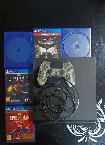 PS4 1TB SSD + 7 Games + Controller