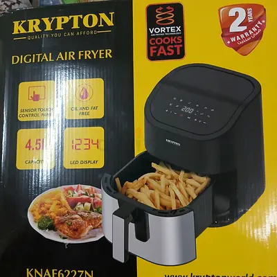 This air fry is 4.5L Ill sell it in 120dirham. Only used 4times.