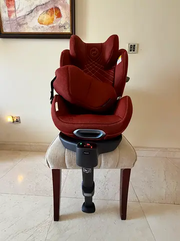 Used Infant Car Seat in Good Condition
