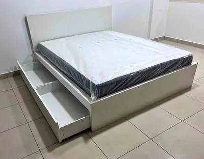 IKEA malam queen‑size bed (160 × 200 cm) with 2 storage drawers underneath and an IKEA mattress ✨