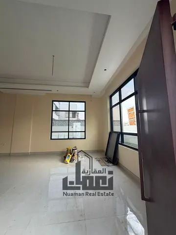 فيلا فاخرة للبيع في الحوشي – مسبح خاص وتشطيب سوبر ديلوكس على مساحة 10,000 قدم