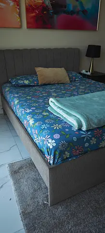 Bed coat Queen size