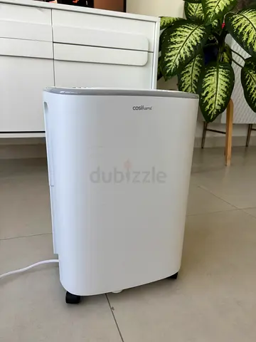 CosiHome 12L Compressor Dehumidifier – Excellent Condition – Perfect for Summer