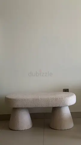 Modern Fluffy Bench with Mushroom Legs