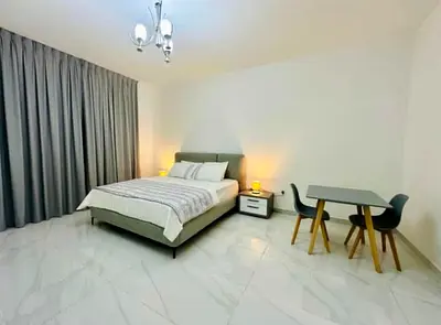 Spaciuos STUDIO FULLY FURNISHED INCLUDING BILLS WITH PARKING