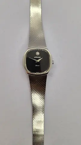 Vintage Wittnauer (Longines) Ladies Manual watch. Real diamond accent and herringbone mesh bracelet