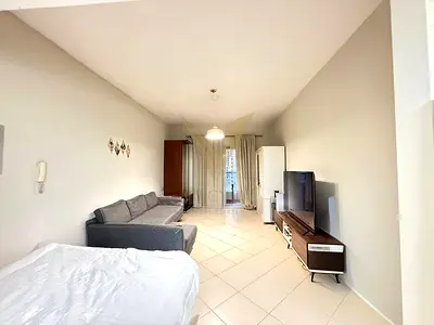 Studio for Rent | Walk to Metro | Prime Location