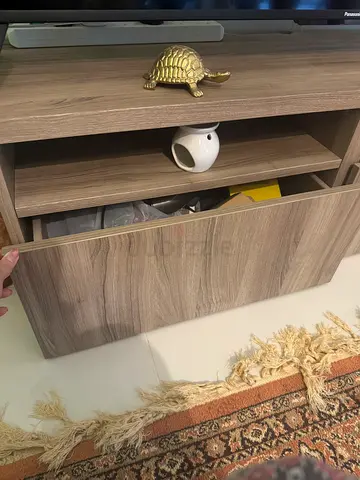Compact TV unit / entertainment cabinet with storage drawers