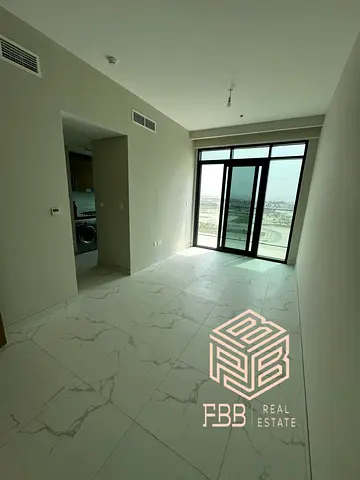 Premium 1BR with Closed Kitchen | Prime Location