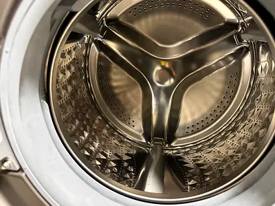Front-load washing machine drum in good condition (stainless steel) Like Brand New