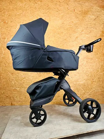 New Stokke xplory X stroller travel system with bassinet