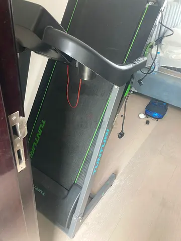 Tunturi folding treadmill in good working condition