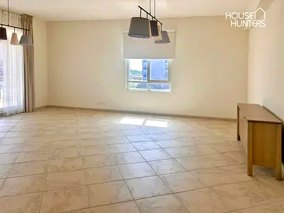 Spacious Layout | Vacant | Immaculate