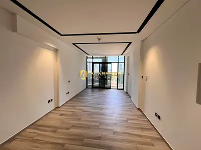 Modern Studio | Nicholas Residence | Balcony | City Views