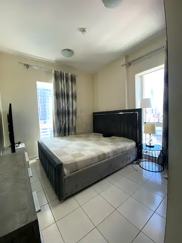 King size bed
