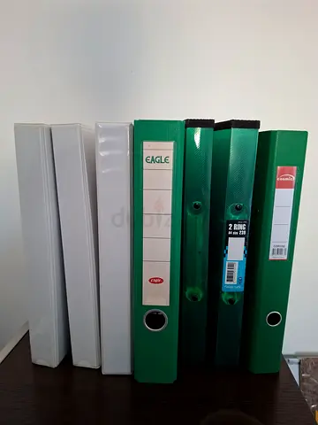Set of 7 A4 Ring Binders / File Folders (Green and White)