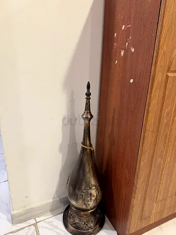 Antique-style Brass Finial / Decorative Brass Top