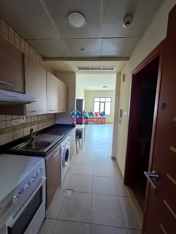 High-Floor Studio | Semi-Furnished | Ready to Move