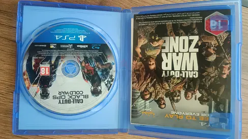 Call of Duty: Black Ops Cold War (PS4) - Disc + Case