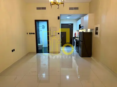 Open-View Studio | Balcony | Pool & City Outlook