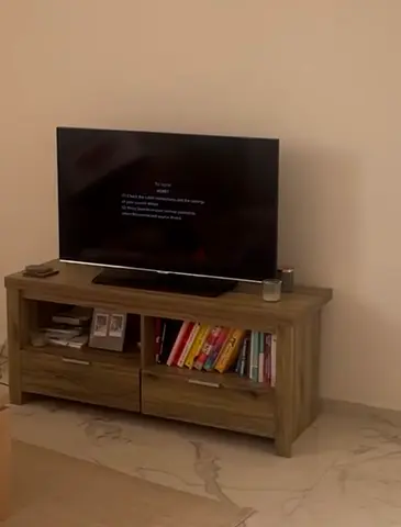 Samsung TV 40 inch