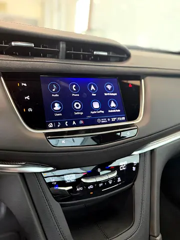 صورة 11 لـ 2025 Cadillac XT5