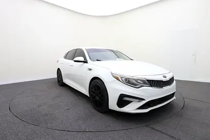 صورة 2 لـ 2016 KIA OPTIMA