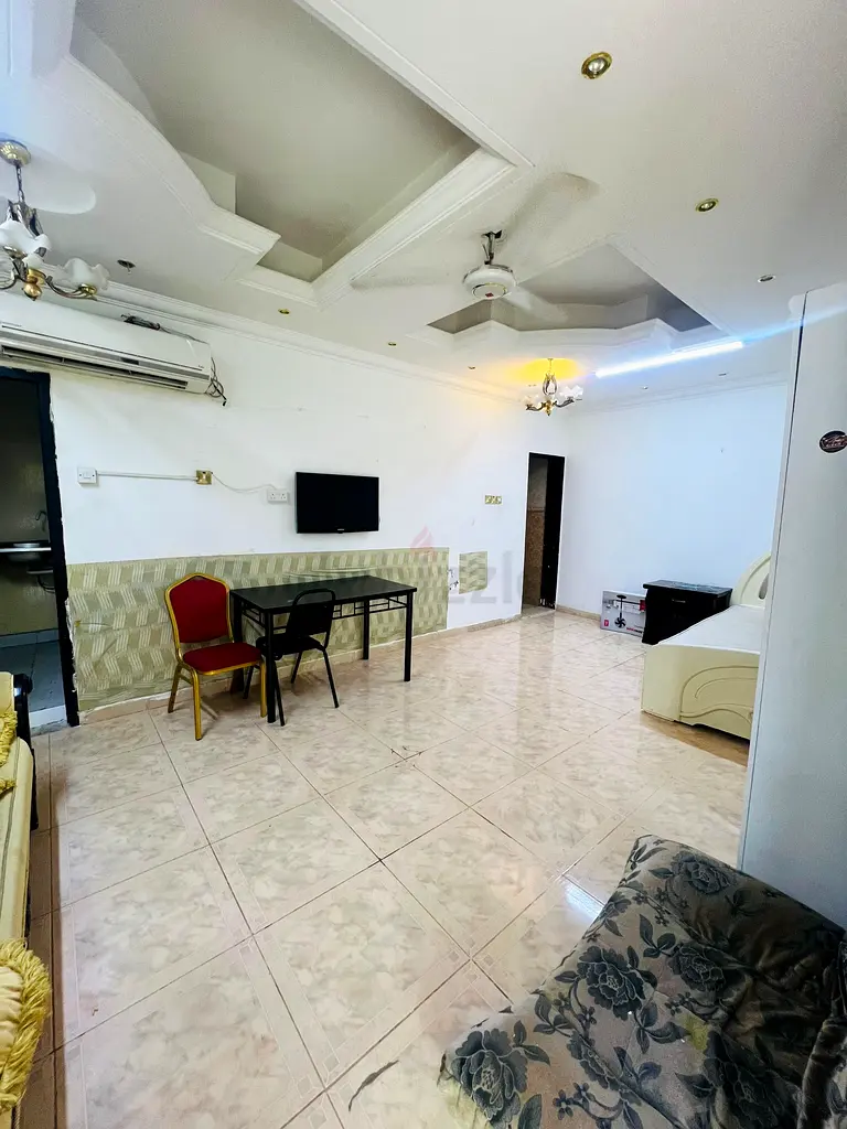 FULL FURNISHED STUDIO   FOR KERALA  FAMILY OR KERALA SINGLE BACHELOR
