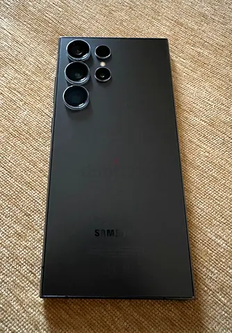 Samsung Galaxy S24 Ultra - Black, excellent Condition