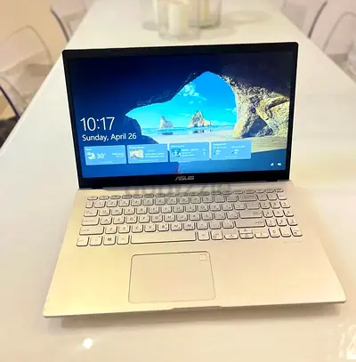Powerful ASUS Zenbook 14 Intel Core i7 + NVIDIA Graphics