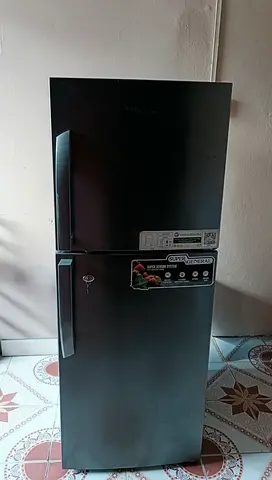Super General Fridge