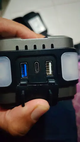 Portable car jump starter with power bank for mobile with USB-A and USB-C ports (used)