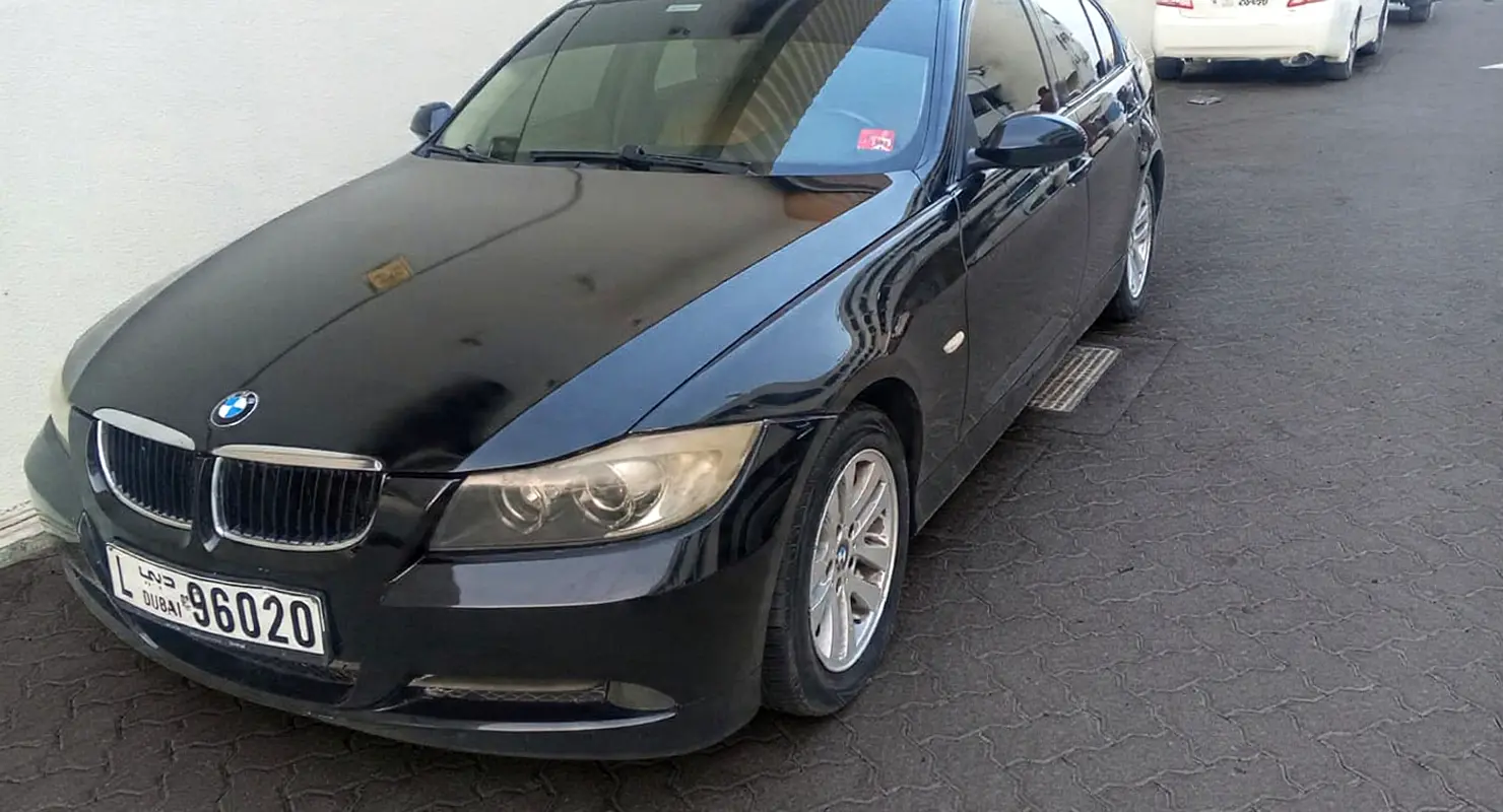 BMW 3-Series 2008 — photo 1 of 3