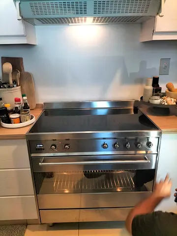 Smeg induction cooker 90cm
