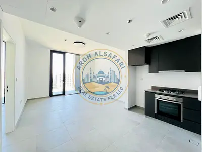 SPACIOUS 1BHK JUST 60K WITH ALL FACILITIES CLOSE TO SHARJAH UNIVERSITY EASY ACESS TO DUBAI AT PRIME
