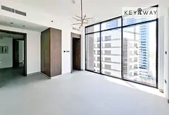 Available Now | 2 BHK High Floor | Well Maintained