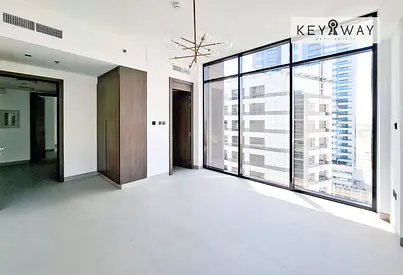 Available Now | 2 BHK High Floor | Well Maintained