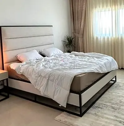 Urgent Bed King size